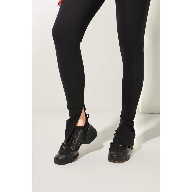 Signature Flared Leg Leggings